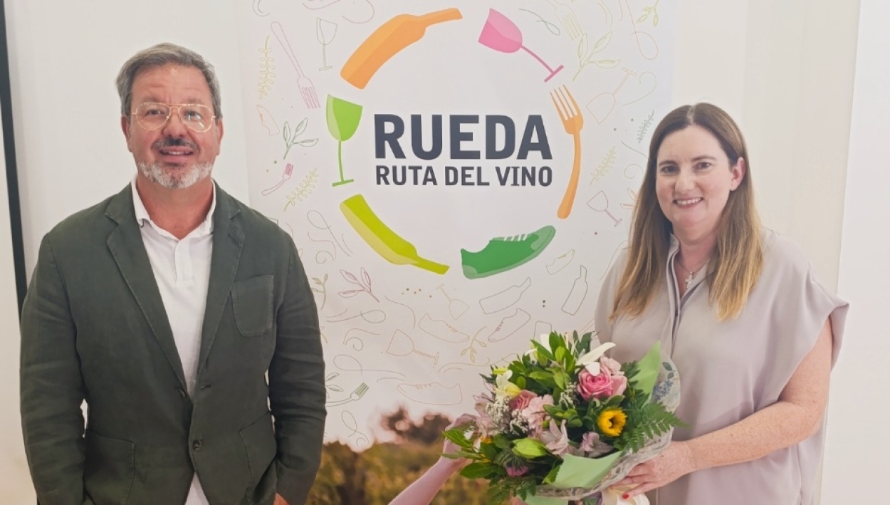 Javier Rodríguez asume la presidencia de la Ruta del Vino de Rueda tras el relevo de Marta Santander